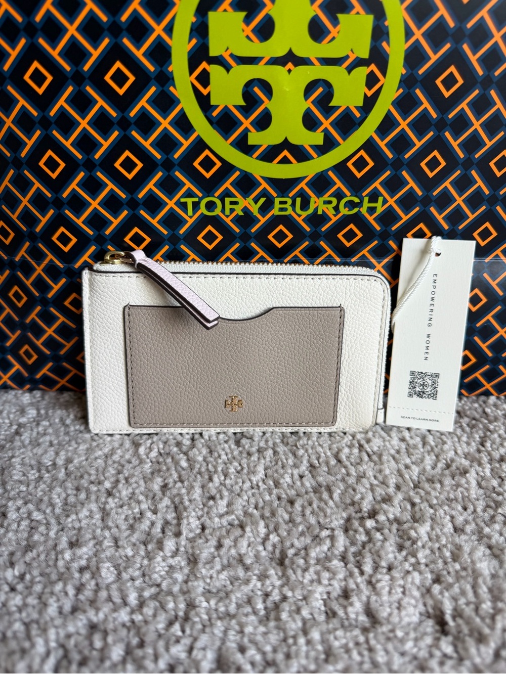 Tory Burch Key Item Color Block Zip Card Case Warm White Card Wallet